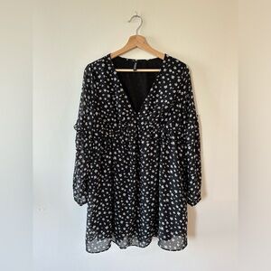 H&M V-neck Flowy Dress Size Small